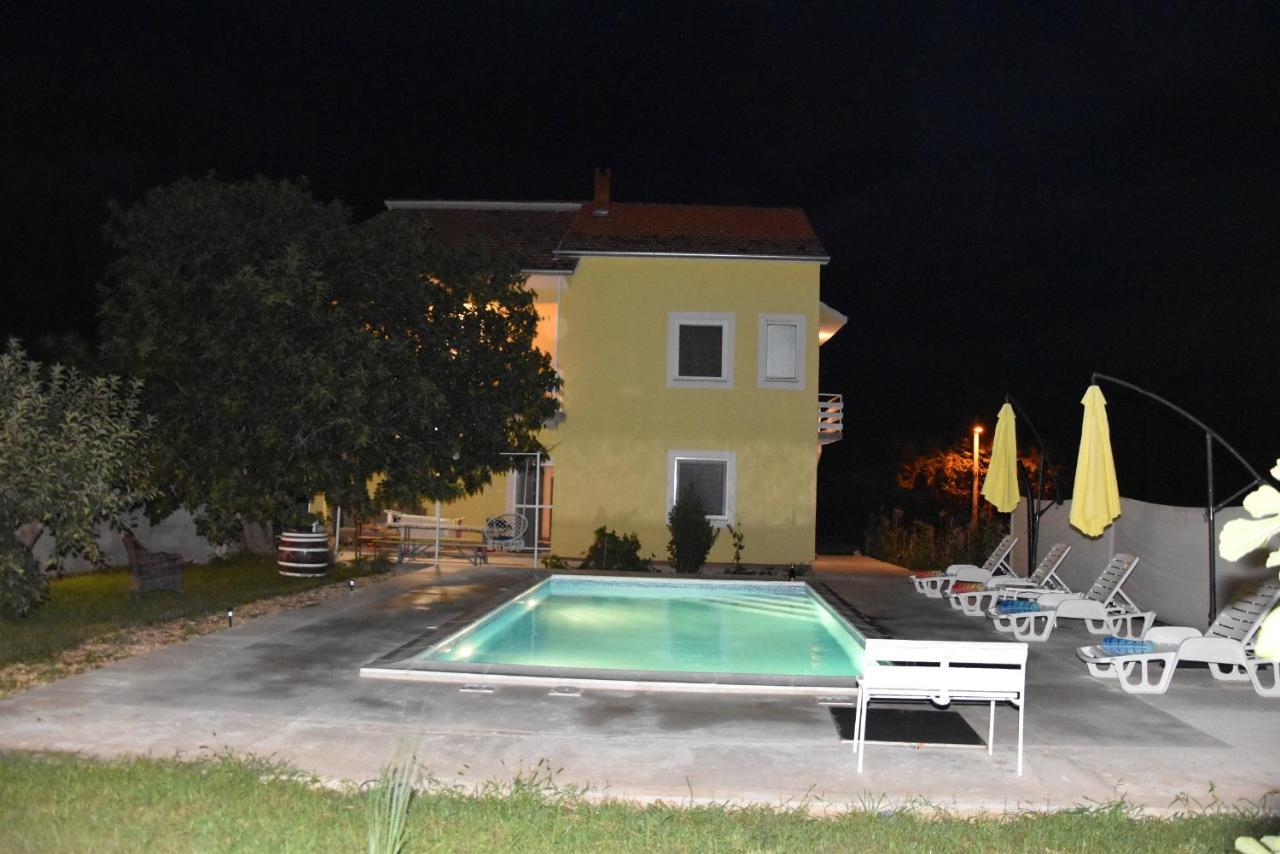 Villa Kutija Sveti Filip i Jakov Kültér fotó